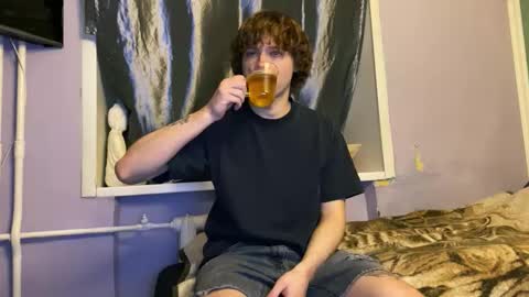 Snapshot of eitanhere chatting on 02.16.26 Eitan online show from 02.16.26