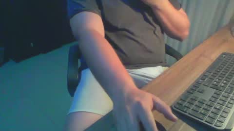 Snapshot of ekudemic chatting on 12.17.24 Juan Pablo M online show from 12.17.24