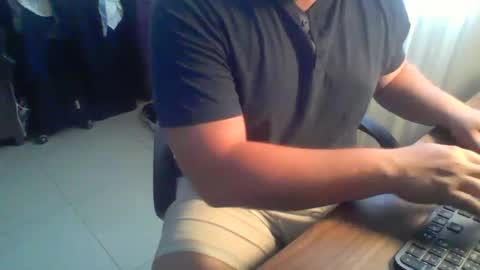 Snapshot of ekudemic chatting on 01.06.25 Juan Pablo M online show from 01.06.25