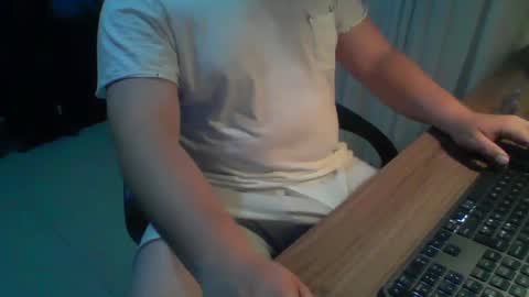 Snapshot of ekudemic chatting on 01.29.25 Juan Pablo M online show from 01.29.25