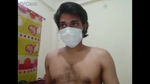 Snapshot of ekzxoxo chatting on 11.23.25 Ekz online show from 11.23.25