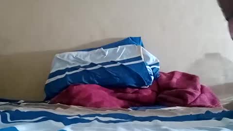 Snapshot of el131140 chatting on 12.25.24 Sebastin online show from 12.25.24