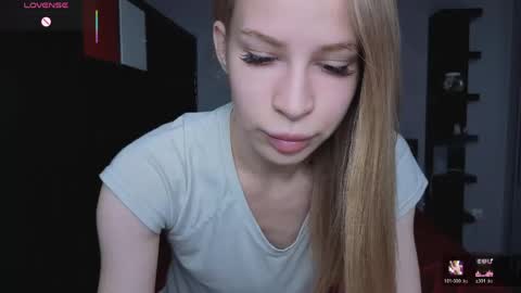 Snapshot of el1s_evans chatting on 05.31.26 please read my bio there is information about private shows and about my personality online show from 05.31.26