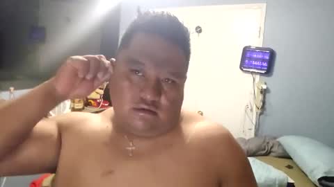 Snapshot of el_santo18 chatting on 12.03.24 Santos online show from 12.03.24