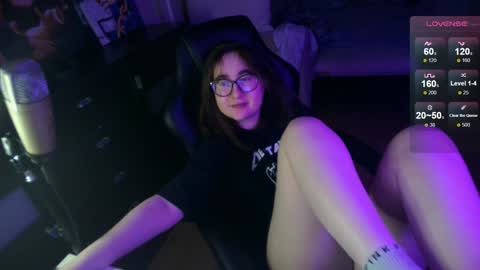 If you like it when I meow give me a thumbs up online show from 01.09.25