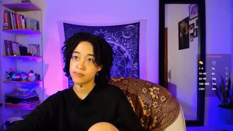 Ela  Help me reach 100 thumbs up online show from 03.24.26