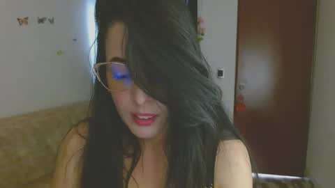 Snapshot of ela_3611 chatting on 05.10.26 ela_3611 online show from 05.10.26