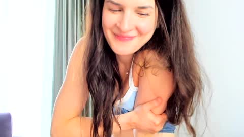 Ela online show from 01.12.25