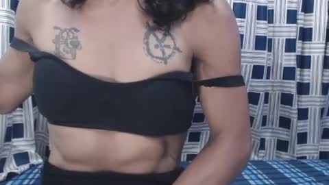 Snapshot of elagabalo_foxxx chatting on 06.11.26 love online show from 06.11.26