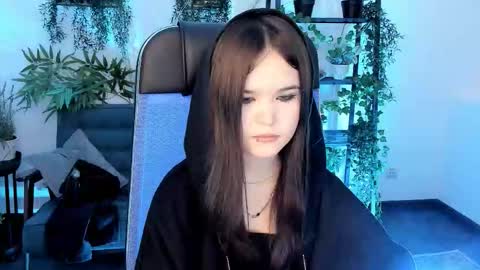 Your sweet girl online show from 11.22.25