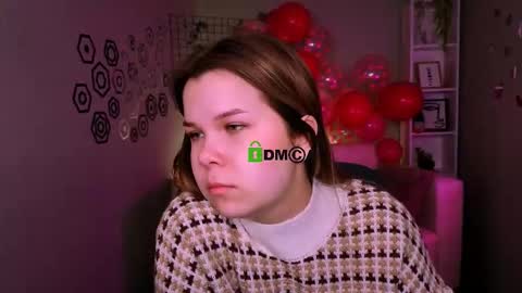 Snapshot of elani_grey chatting on 02.16.26 elani online show from 02.16.26