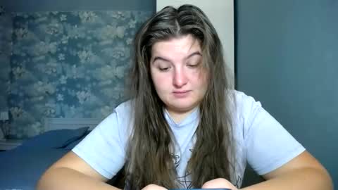 Snapshot of elanis_blair chatting on 11.16.25 Elanis online show from 11.16.25