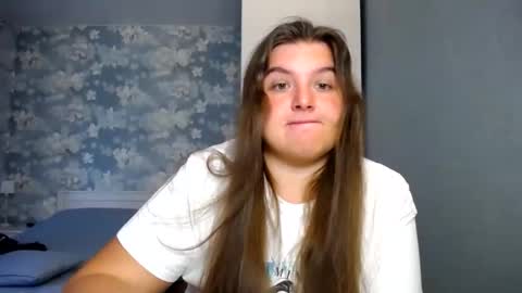 Snapshot of elanis_blair chatting on 01.15.26 Elanis online show from 01.15.26