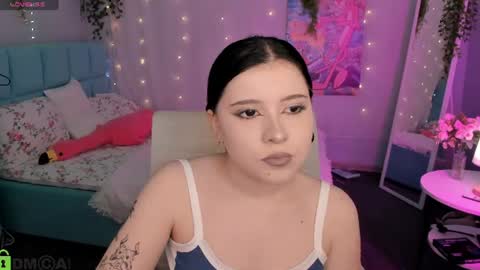 Snapshot of elara_irving chatting on 07.26.26 Elly online show from 07.26.26