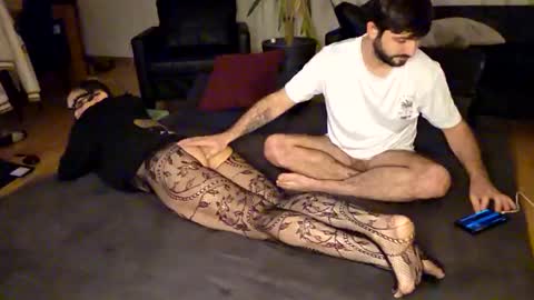 Snapshot of elchapo9085 chatting on 11.13.25 elchapo9085 online show from 11.13.25