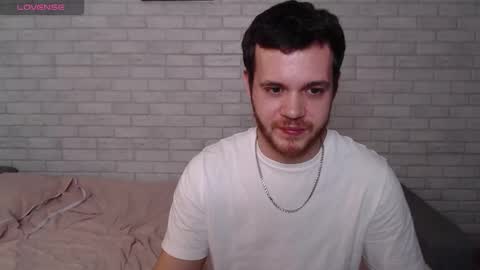 Snapshot of electric_smile chatting on 02.23.26 Alex online show from 02.23.26