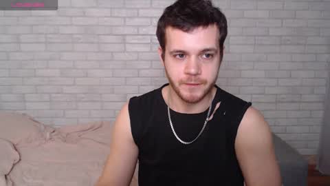 Snapshot of electric_smile chatting on 02.28.26 Alex online show from 02.28.26