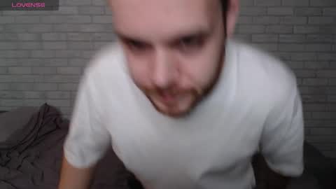 Snapshot of electric_smile chatting on 03.11.26 Alex online show from 03.11.26