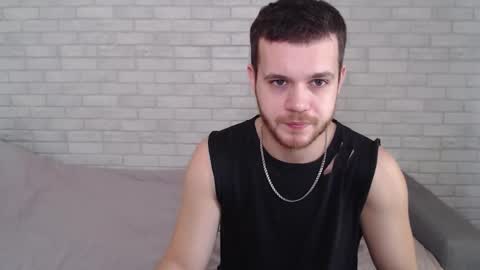 Snapshot of electric_smile chatting on 03.23.26 Alex online show from 03.23.26