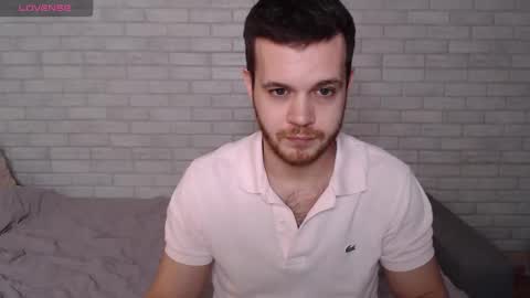 Snapshot of electric_smile chatting on 03.24.26 Alex online show from 03.24.26