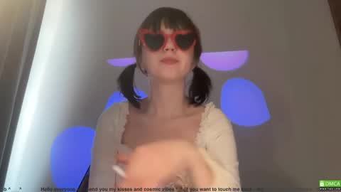 Snapshot of electric_woman chatting on 06.04.26 Aleksa online show from 06.04.26