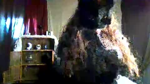 Snapshot of elegant_dash chatting on 11.06.25 Jordan online show from 11.06.25