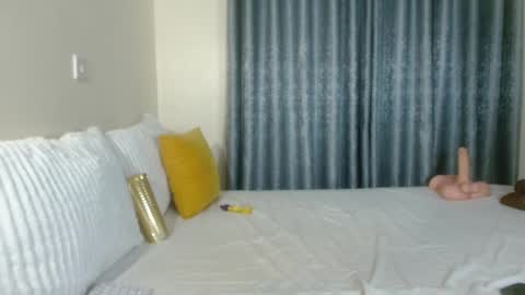 Nika online show from 02.12.25