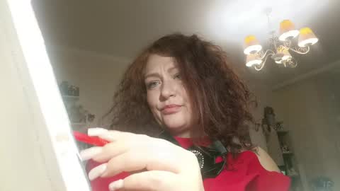 Scarlet online show from 04.28.26