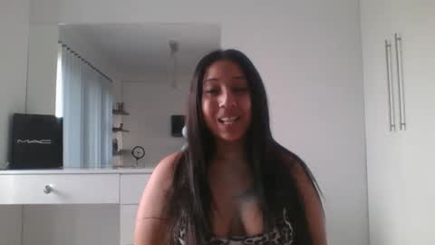 Kaykay online show from 09.20.25