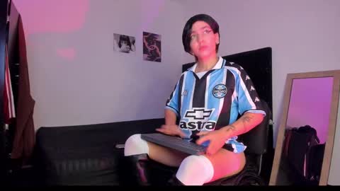 elektra carey online show from 11.22.25