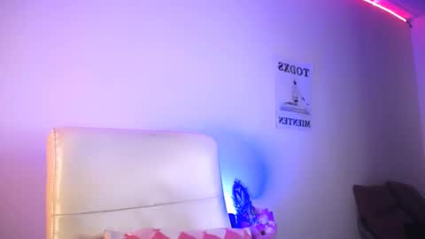  Elektra Sky  online show from 11.21.25