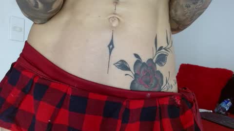 Snapshot of elektratattoo chatting on 01.10.25 elektra online show from 01.10.25