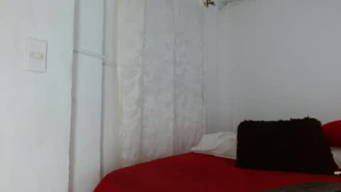 Snapshot of elektratattoo chatting on 02.04.25 elektra online show from 02.04.25