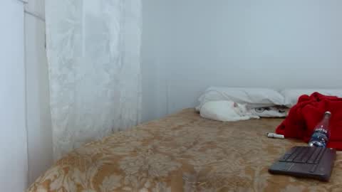 Snapshot of elektratattoo chatting on 10.28.25 elektra online show from 10.28.25