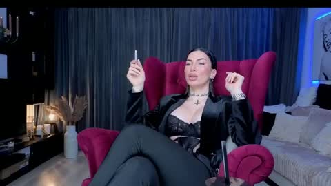 Snapshot of elektravelvet chatting on 02.14.25 ElektraSheDemon online show from 02.14.25