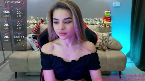 Snapshot of elen_black_23 chatting on 12.12.24 Lena -  online show from 12.12.24