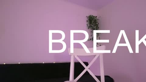 Snapshot of elena_li chatting on 02.09.25 elena_li online show from 02.09.25