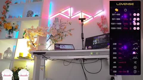 Elena online show from 02.07.25