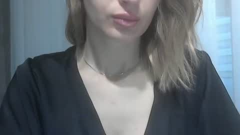 Snapshot of elenadream4990 chatting on 03.04.26 elenadream4990 online show from 03.04.26