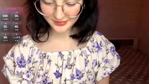 Annie PVT IS OPEN online show from 03.12.26