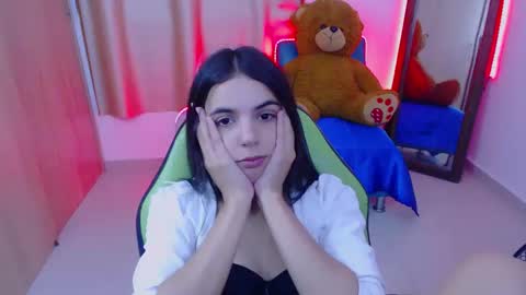 agnes online show from 02.06.25