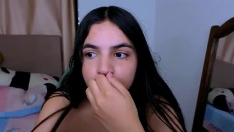 agnes online show from 12.19.25