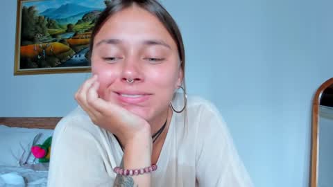 Snapshot of eleonora_linn_ chatting on 12.10.24 Eleonora online show from 12.10.24