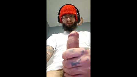 elephant_titus online show from 12.21.25