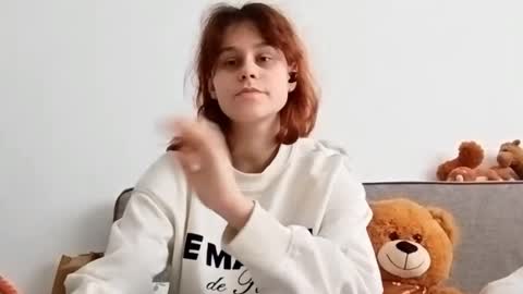 Sophie online show from 01.17.26