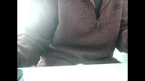 Snapshot of elfyonee chatting on 12.14.24 elfyonee online show from 12.14.24