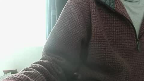 Snapshot of elfyonee chatting on 01.01.25 elfyonee online show from 01.01.25