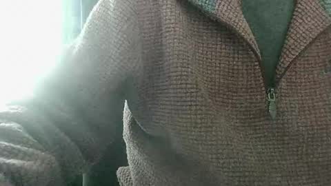 Snapshot of elfyonee chatting on 01.15.25 elfyonee online show from 01.15.25