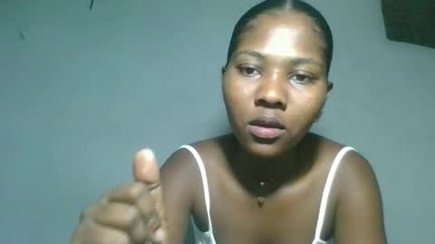 elia011 online show from 10.30.25