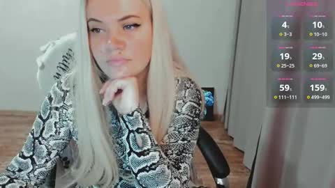 Ella online show from 11.12.25